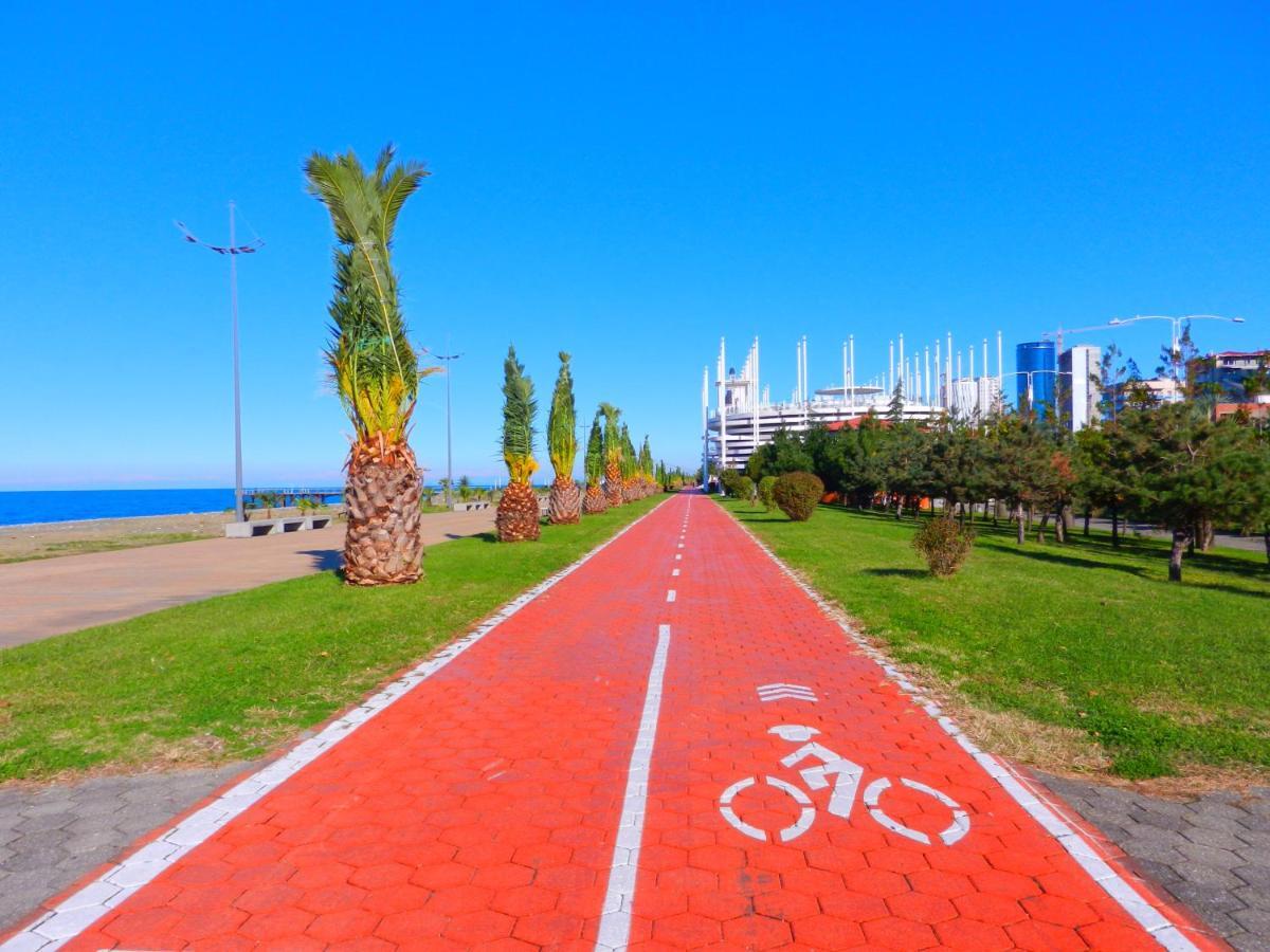 Mimino Apartment Deluxe First Line Batumi Eksteriør bilde